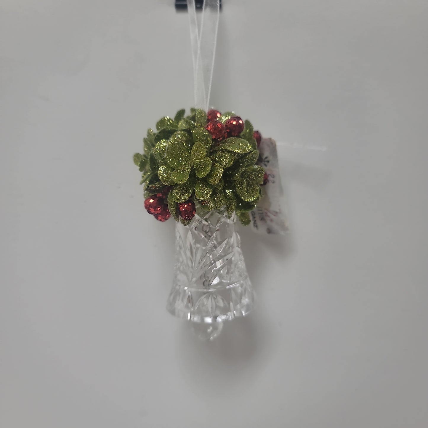 TEENY MISTLETOE BELL ORNAMENT-5256