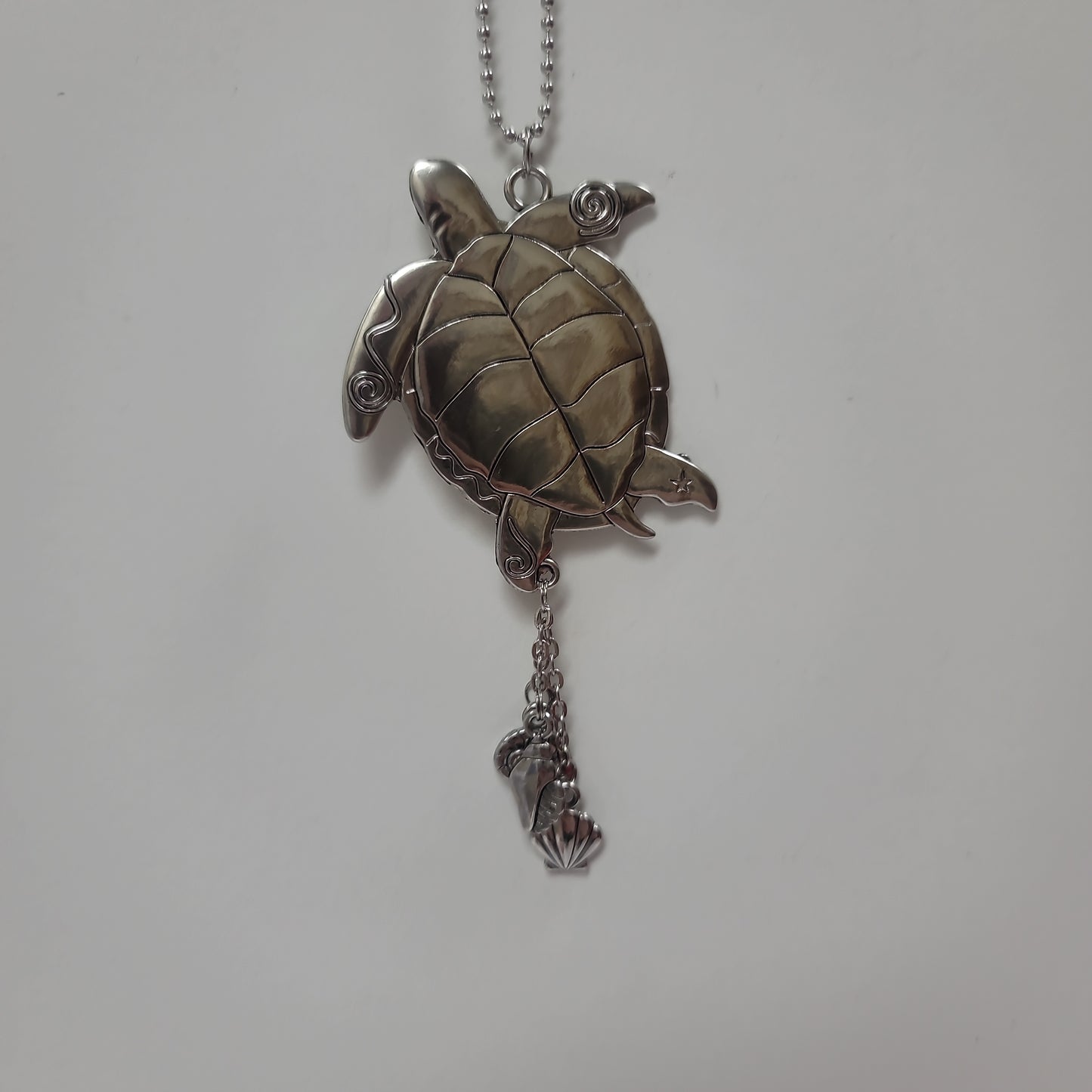 TURTLE CAR CHARM-8141