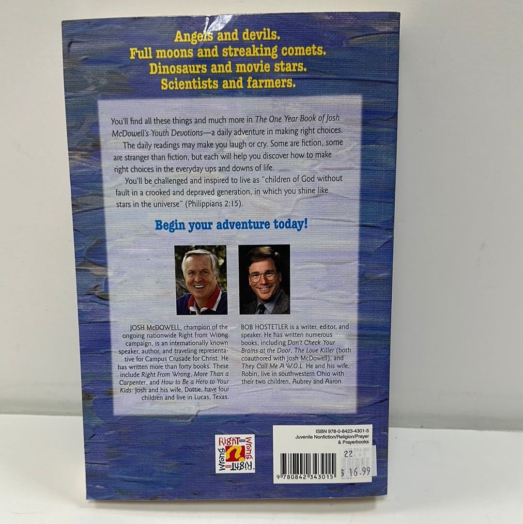 ONE YR BOOK JOSH MCD YOUTH DEV-3015