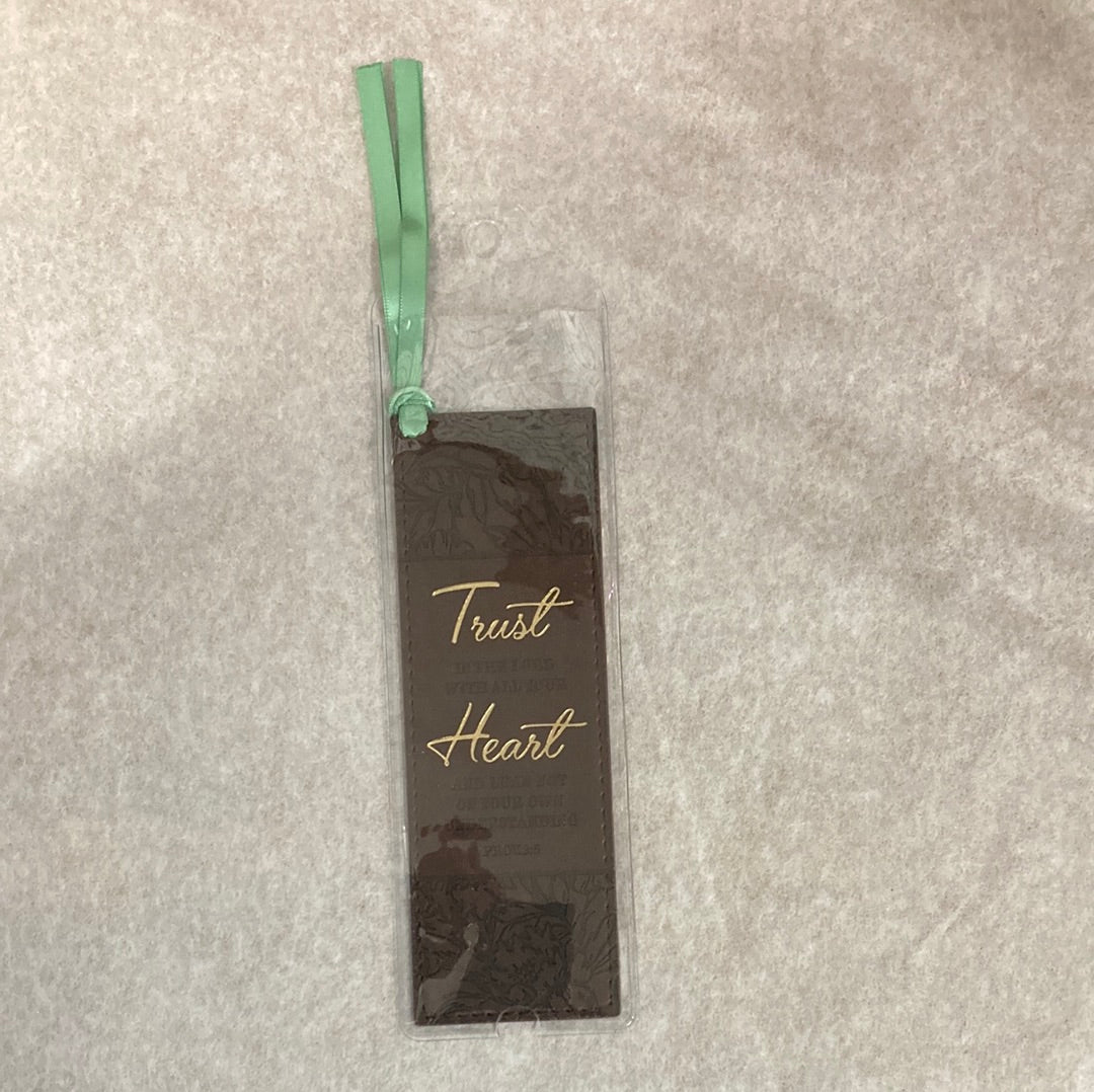 TRUST HEART FAUX LEATHER BOOKMARK-8711
