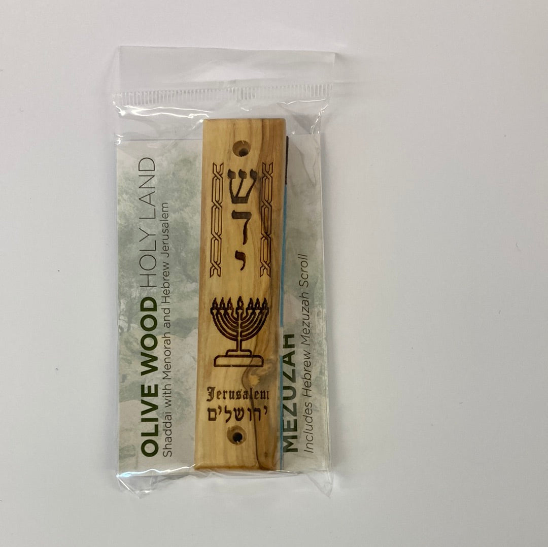 OLIVE WOOD SHADDAI W/MENORAH-8360