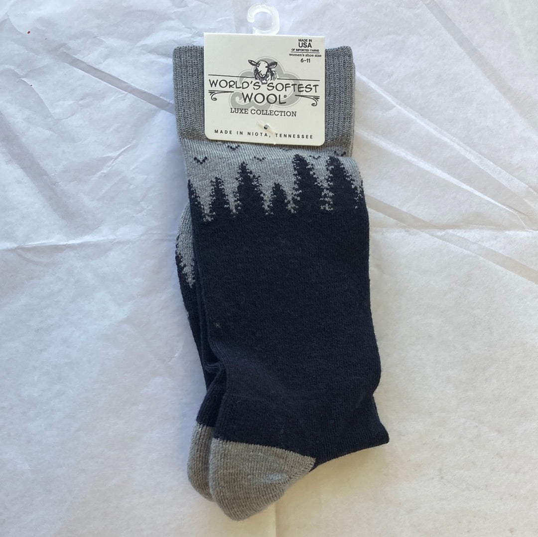 LADIES SOCKS/NAVY FOREST 456