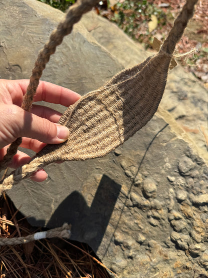 Completely Woven Jute Pouch/Nick Carter-4029