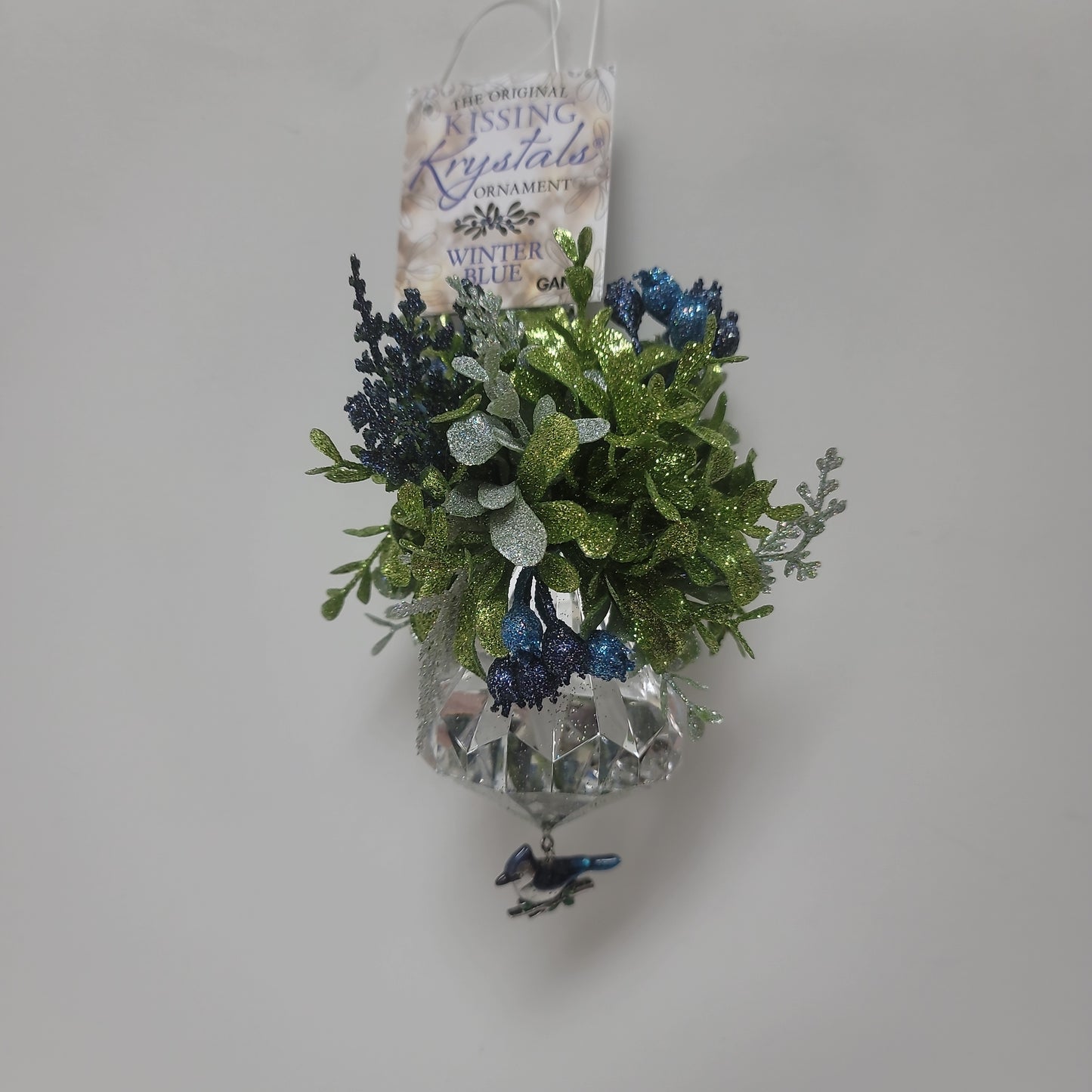 MISTLETOE BLUE JAY ORNAMENT-2914