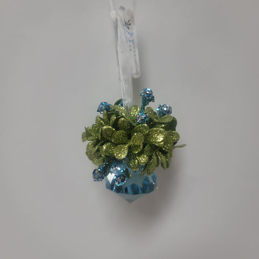 WINTER ICE MISTLETOE JEWEL ORN-4700
