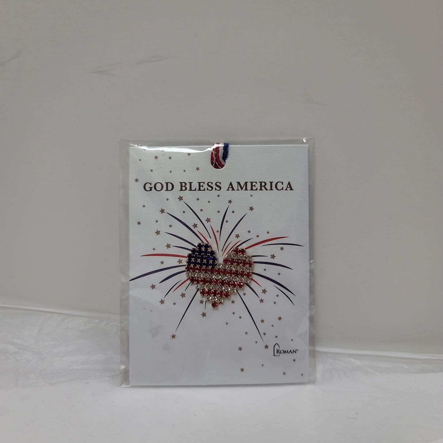 USA FLAG HEART PINS-6568