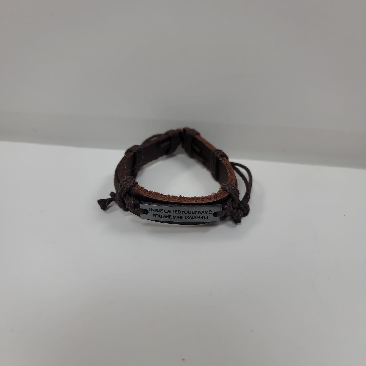 LEATHER BRAC/BOLD CROSS-6417