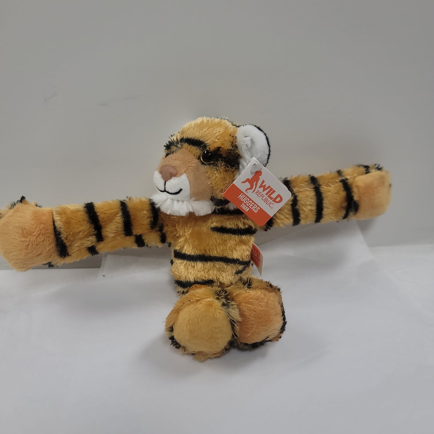TIGER HUGGER-5576