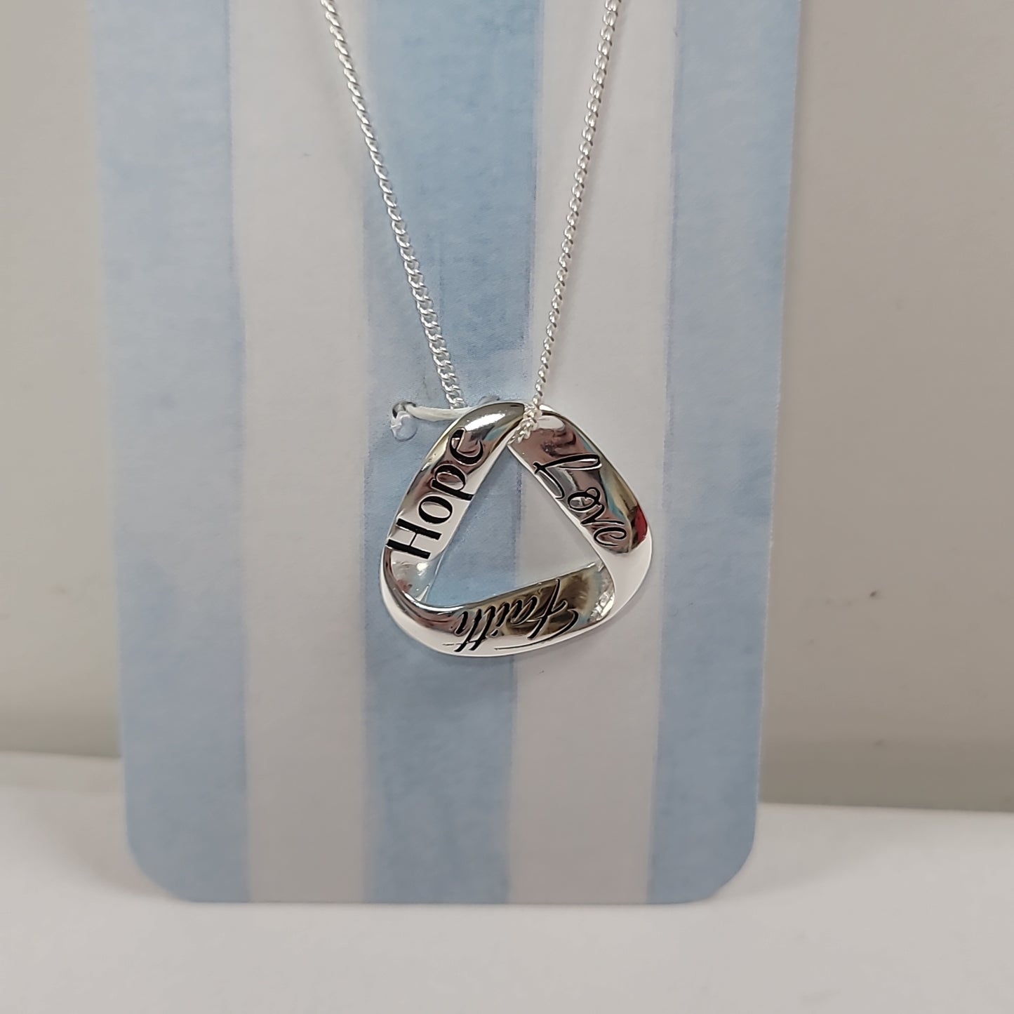 FAITH HOPE LOVE MOBIUS TRIANGLE SILVER PLATED NECKLACE 18 IN-0964