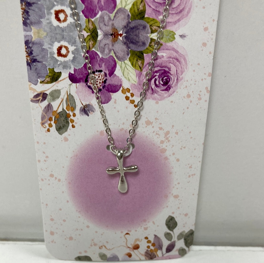 BLESSED MOTHER ROUND CROSS NKL-2634 : 18 IN