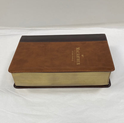 NASB MACARTHUR STUDY BIBLE MAHOGANY