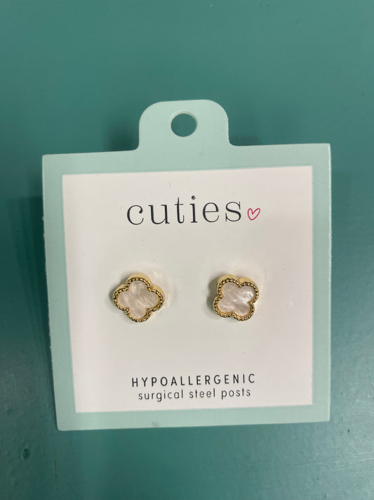 GOLD WITH WHITE CLOVER EARRINGS-1293