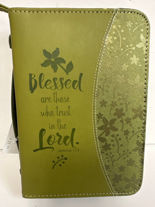 BLESSED GREEN ON GREEN MEDIUM BIBLE COVER-4555