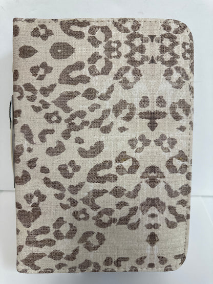 FAITH LEOPARD W/METALLIC GOLD LARGE BIBLE COVER-6124