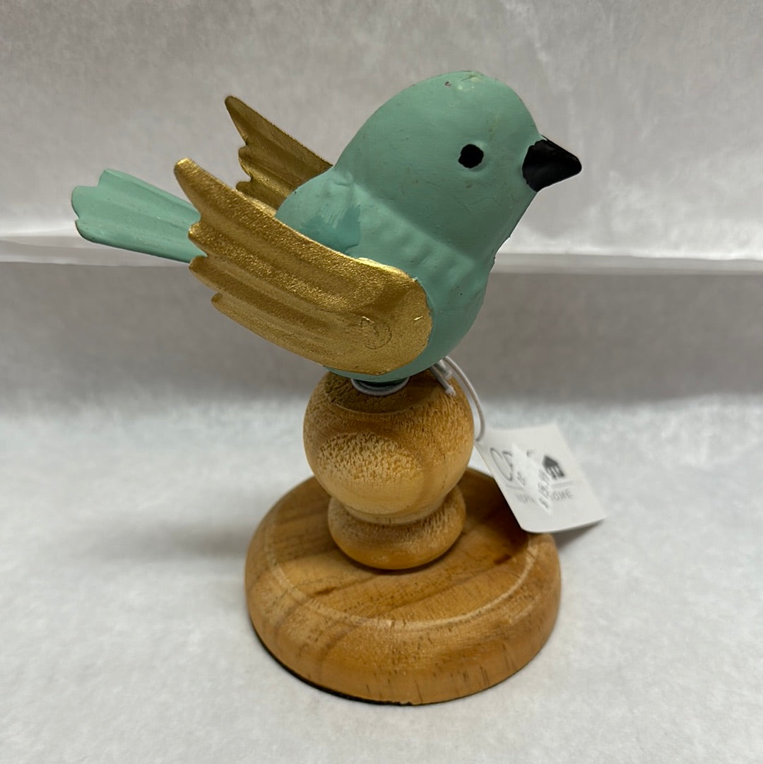 COLORFUL STANDING BIRD FIG-6083