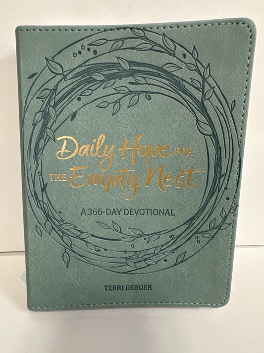 DAILY HOPE FOR THE EMPTY NEST DEVOTIONAL-4747