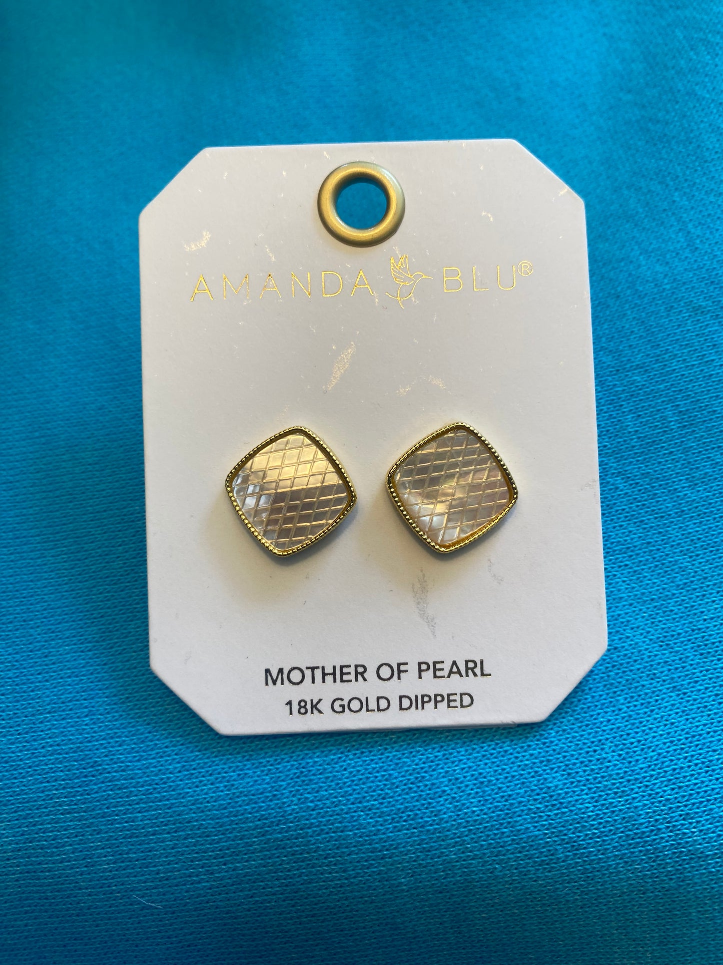 MOTHER OF PEARL ETCHED SQUARE EARRINGS GOLD-0281