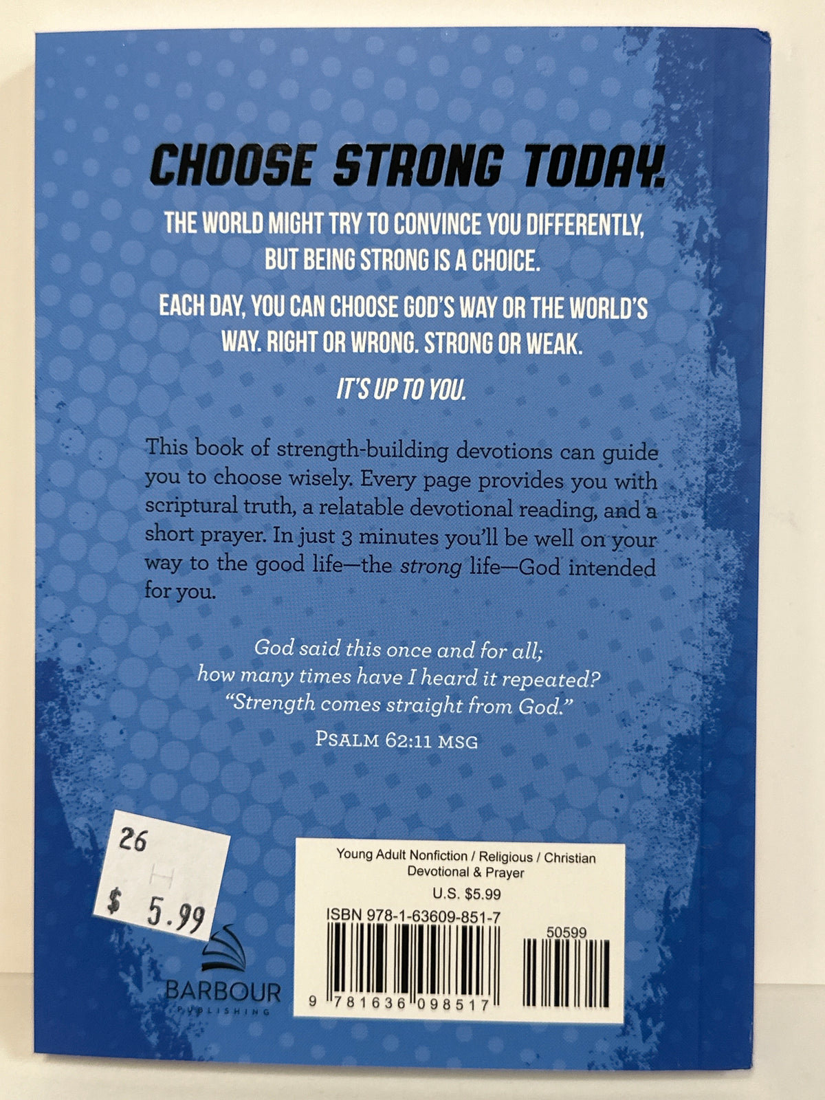 CHOOSE STRONG 3 MIN DEVOTIONS FOR TEEN GUYS-8517