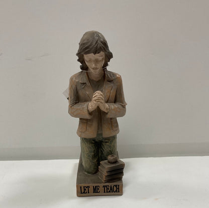 TEACHER CALLED TO PRAY FIG-7540