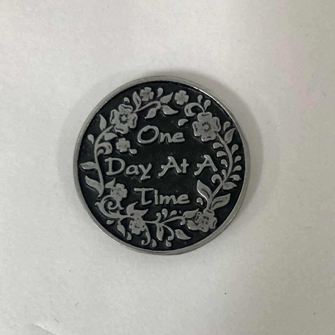 ONE DAY/SERENITY POCKET TOKEN-7270