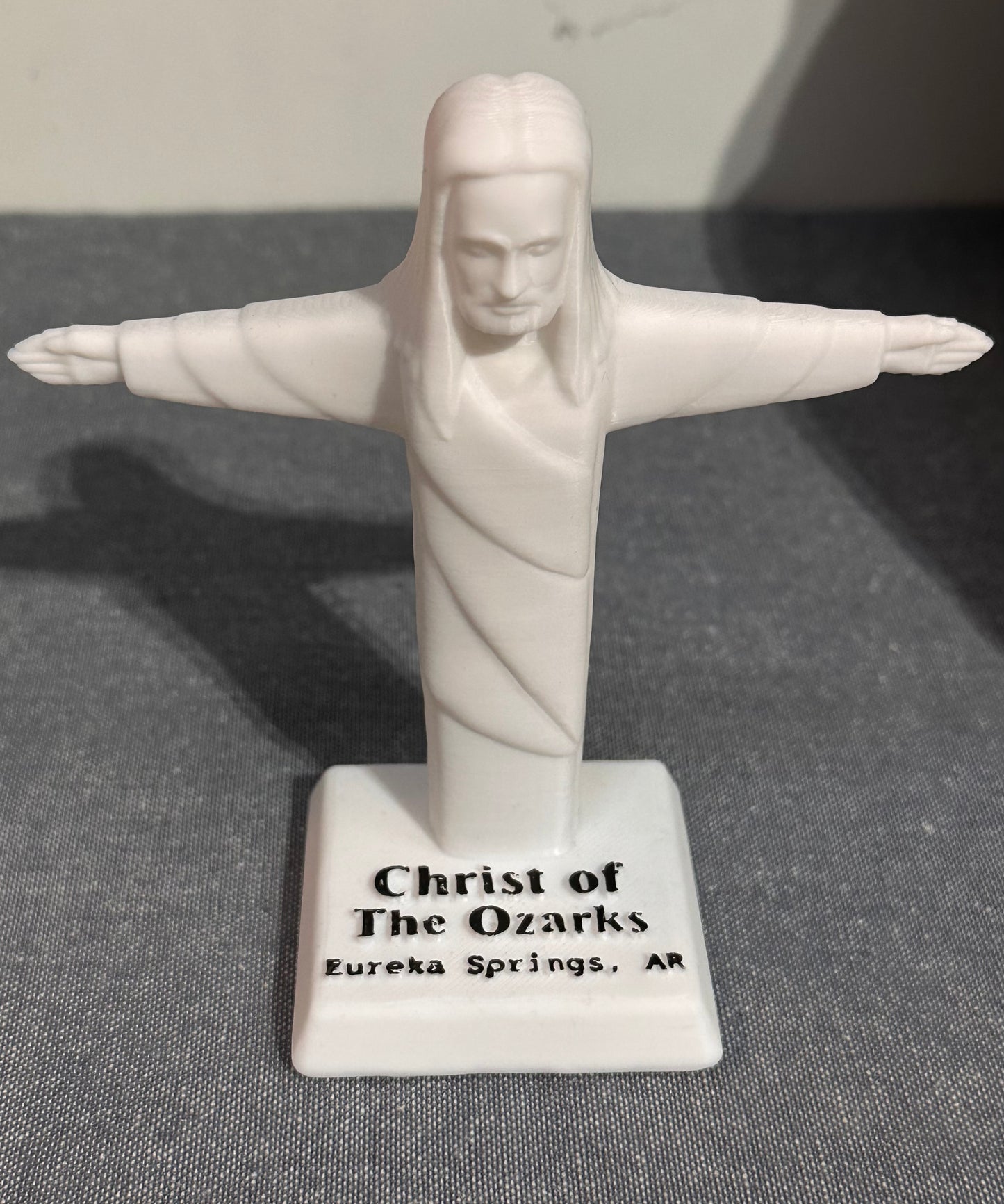 CHRIST OF THE OZARKS WHITE PLASTIC STATUE-2834