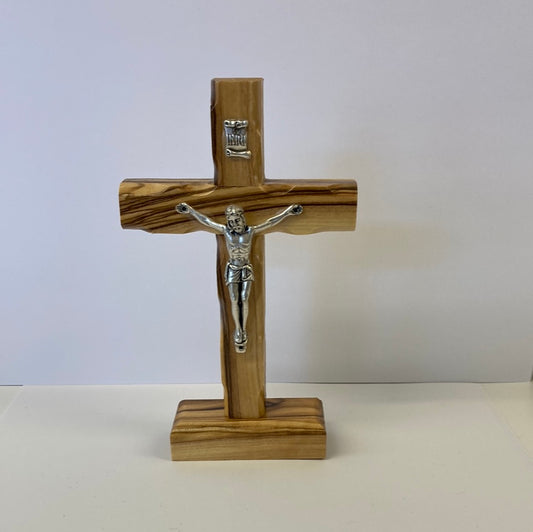 OW STANDING CROSS W/CRUCIFIX-8643