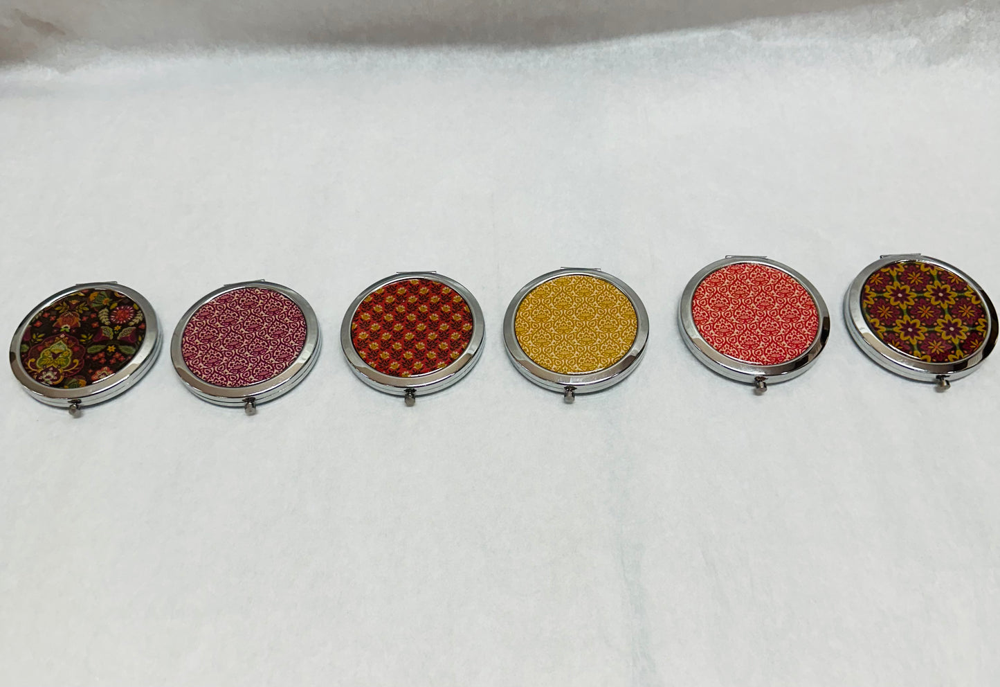 QUIET GOLD COMPACTS-5155